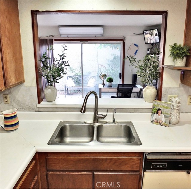 Kitchen to family room