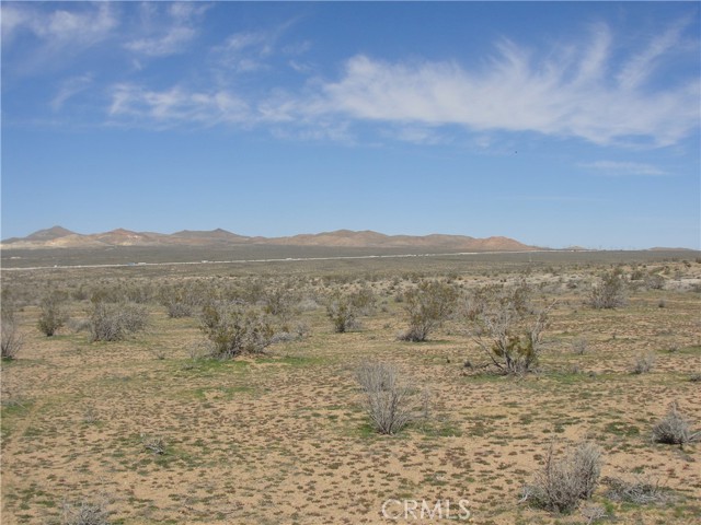 Detail Gallery Image 1 of 11 For 0 Chippewa, Apple Valley,  CA 92307 - – Beds | – Baths