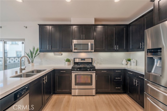 Detail Gallery Image 14 of 43 For 405 S Anaheim #5,  Anaheim,  CA 92805 - 2 Beds | 2 Baths