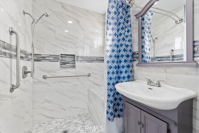 Detail Gallery Image 8 of 22 For 2220 Mountain, Duarte,  CA 91010 - 4 Beds | 2 Baths