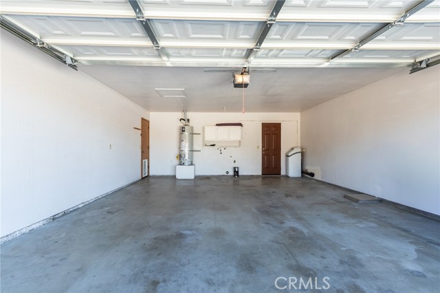 Detail Gallery Image 29 of 43 For 14076 Wawona Rd, Apple Valley,  CA 92307 - 3 Beds | 2 Baths