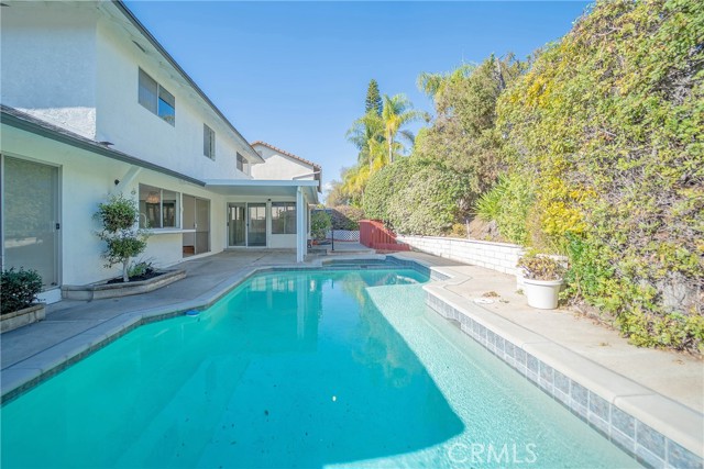 Detail Gallery Image 32 of 38 For 25401 Helena Circle, Mission Viejo,  CA 92691 - 5 Beds | 3 Baths