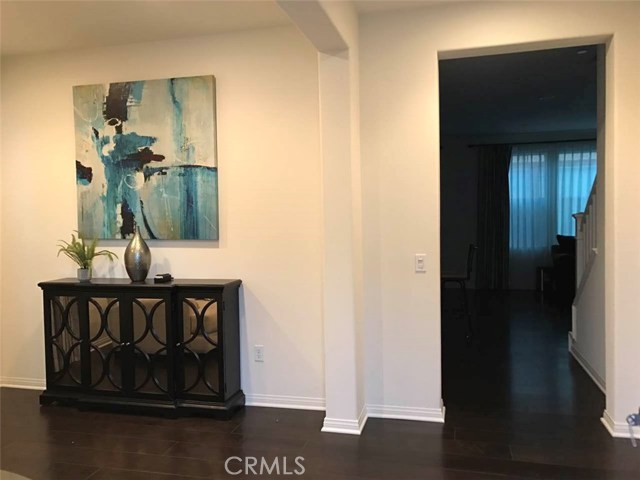 35 Barnes Rd, Tustin, CA, 92782 35 Barnes Rd, Tustin, CA, 92782