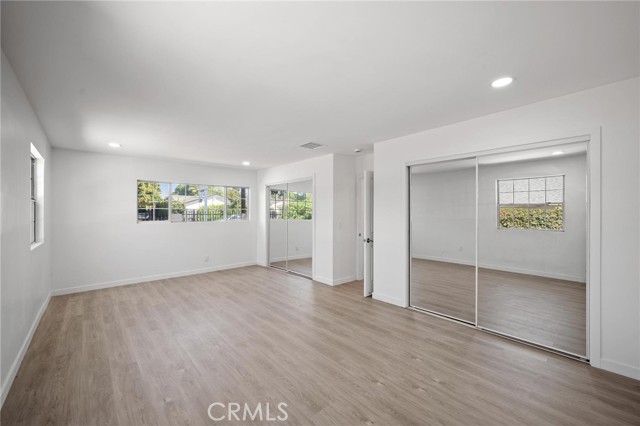 Detail Gallery Image 23 of 42 For 7445 Balcom Ave, Reseda,  CA 91335 - 4 Beds | 2 Baths