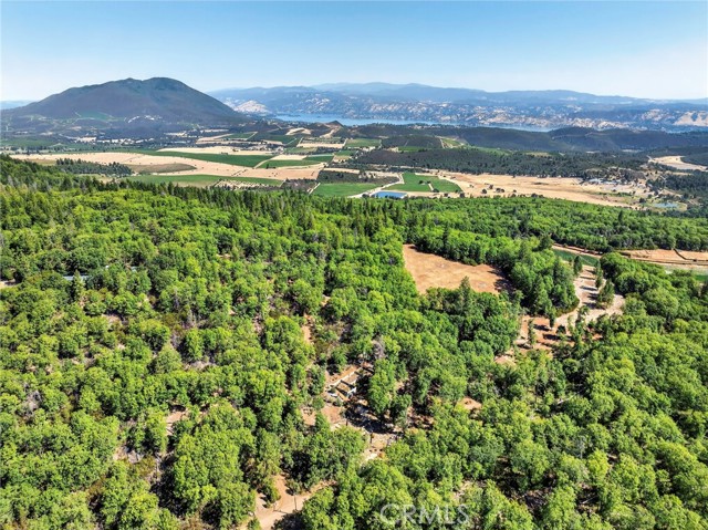 10182 Diener Drive, Kelseyville CA: https://media.crmls.org/medias/cdf62ea9-5970-43db-8a1e-d145a136d5fb.jpg