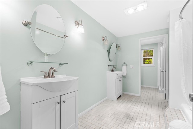 Detail Gallery Image 35 of 65 For 8788 Moorcroft Ave, West Hills,  CA 91304 - 5 Beds | 4 Baths