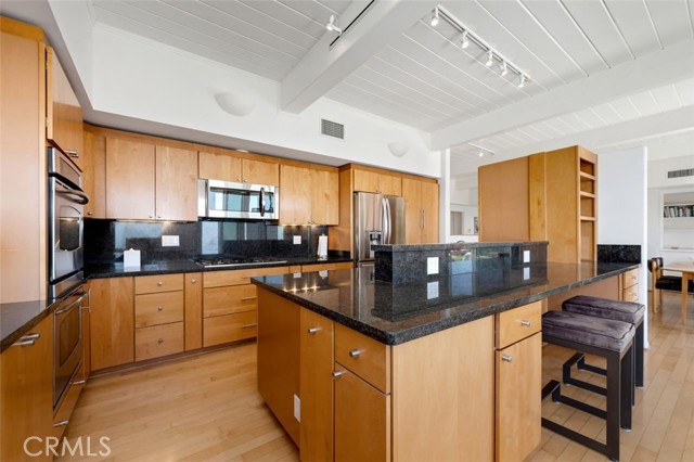 Drew Fenton | 1032 Enchanted Way Pacific Palisades CA | MLS: 7192605