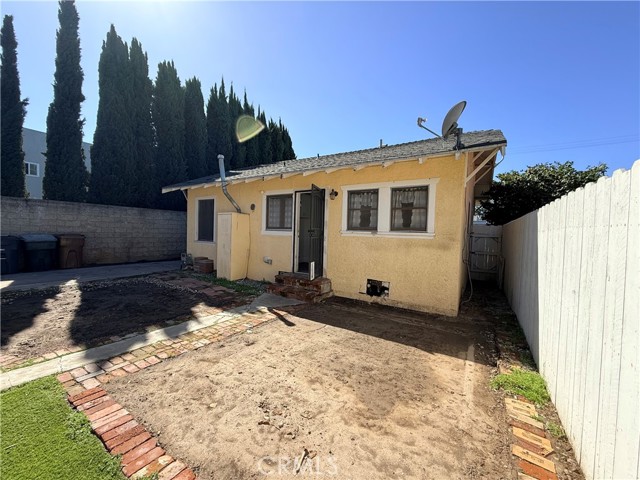 Detail Gallery Image 12 of 17 For 318 N Claudina, Anaheim,  CA 92805 - 1 Beds | 1 Baths