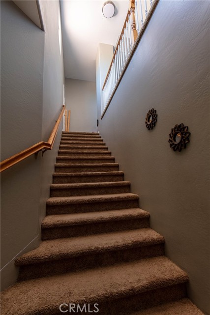 803 Mountain Park Drive, Bakersfield CA: https://media.crmls.org/medias/cdf8462f-7fb7-4764-b68b-9b3988e0b7c2.jpg