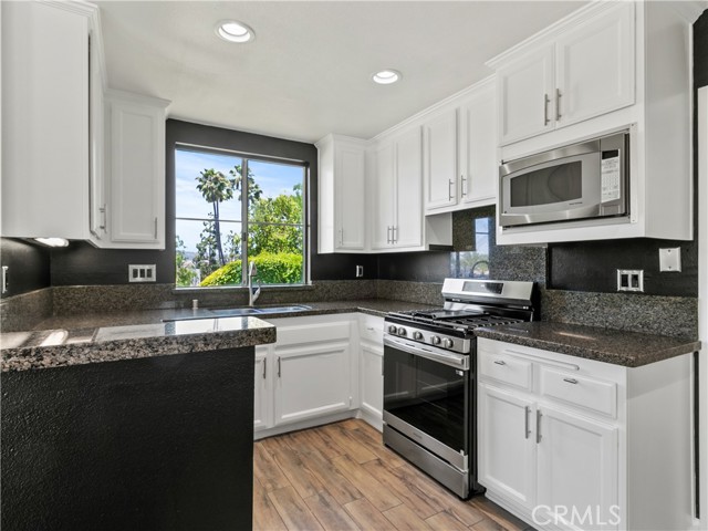 2 Vista Del Mar, Dana Point CA: https://media.crmls.org/medias/cdf95f6e-294a-4475-be7e-f8133f8f0cfe.jpg