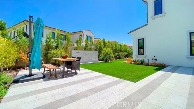 94 Interstellar, Irvine CA: https://media.crmls.org/medias/cdfaccb3-669d-401d-8b38-f9dffee2f51f.jpg