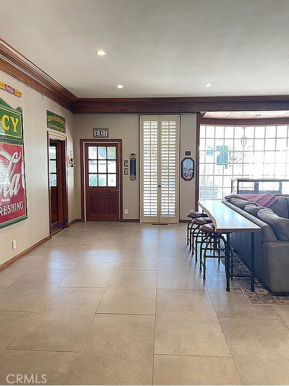 Detail Gallery Image 13 of 37 For 4217 Cedar, Long Beach,  CA 90807 - 4 Beds | 6 Baths