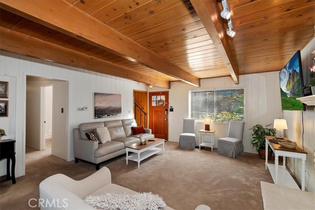 Detail Gallery Image 7 of 48 For 180 Joaquin Miller, Lake Arrowhead,  CA 92352 - 3 Beds | 2/1 Baths