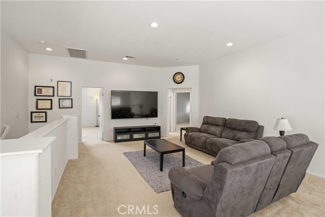 3223 W Avenue J7, Lancaster CA: https://media.crmls.org/medias/cdfb990c-b5f2-4372-b154-1238b0ca3a15.jpg