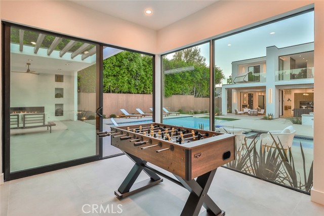 22930 Dolorosa Street, Woodland Hills CA: https://media.crmls.org/medias/cdfbbe5c-dee0-4f67-9887-29ec6371d57c.jpg