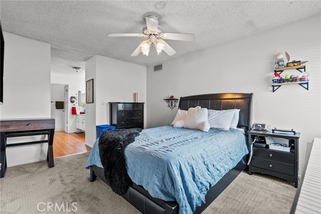 Detail Gallery Image 29 of 50 For 25736 Player Dr #R4,  Valencia,  CA 91355 - 2 Beds | 2 Baths