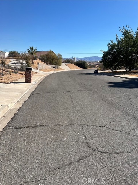 Detail Gallery Image 9 of 10 For 5 Apple Creek, Victorville,  CA 92395 - – Beds | – Baths