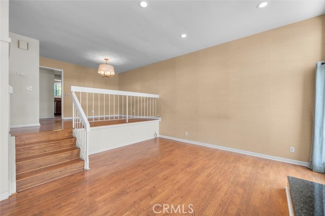 Detail Gallery Image 7 of 36 For 446 Palos Verdes Bld, Redondo Beach,  CA 90277 - 3 Beds | 3 Baths