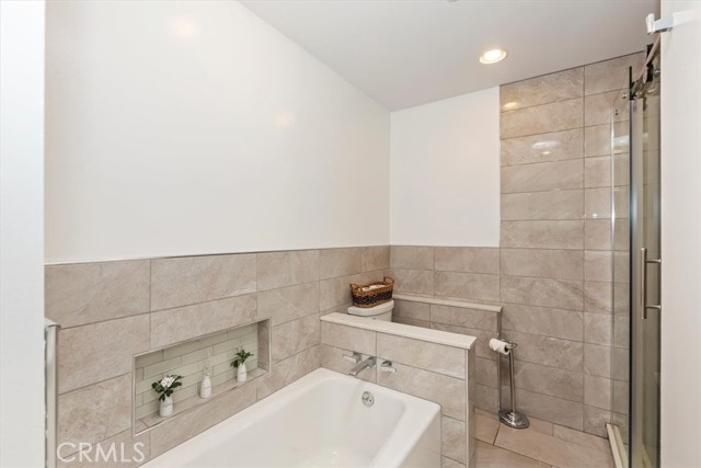 Detail Gallery Image 22 of 35 For 1736 E Edgecomb St, Covina,  CA 91724 - 4 Beds | 3 Baths