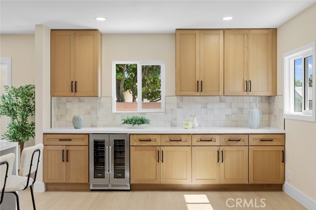 11091 Ranger Drive, Los Alamitos CA: https://media.crmls.org/medias/cdfe9820-2bee-4dcc-9463-486735995e2c.jpg