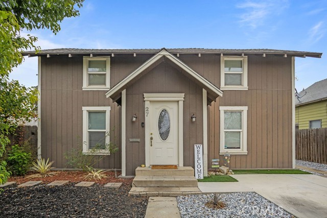 Detail Gallery Image 1 of 36 For 27 W 25th St, Merced,  CA 95340 - 3 Beds | 1 Baths