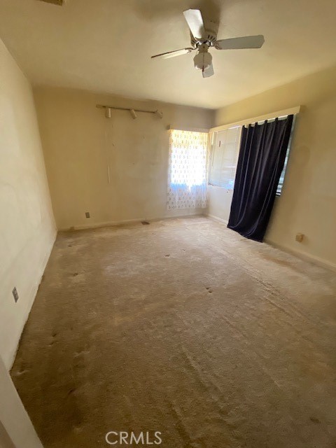 17417 Chatsworth Street photo 5