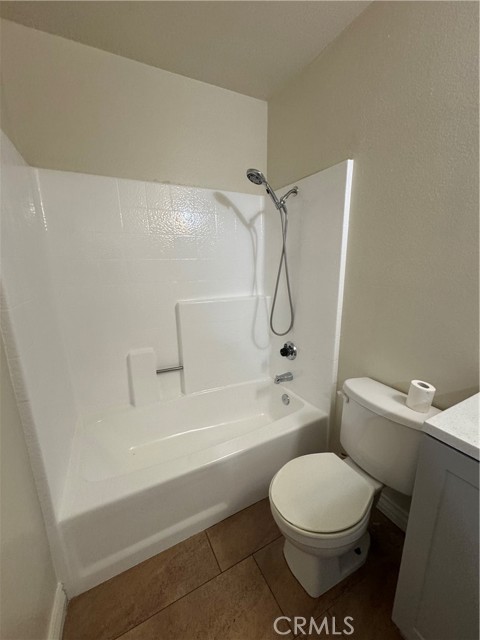 1251 S Meadow Lane, Colton CA: https://media.crmls.org/medias/cdff859f-b985-4508-9c26-1529a45ceb15.jpg