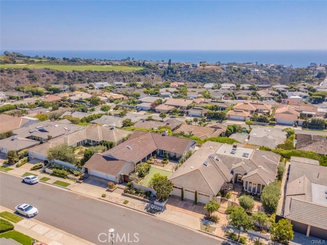 Detail Gallery Image 14 of 38 For 3811 Topside Ln, Corona Del Mar,  CA 92625 - 4 Beds | 3/1 Baths