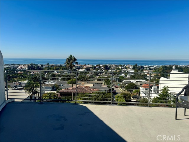 Detail Gallery Image 5 of 24 For 736 Gould Ave #30,  Hermosa Beach,  CA 90254 - 3 Beds | 3 Baths