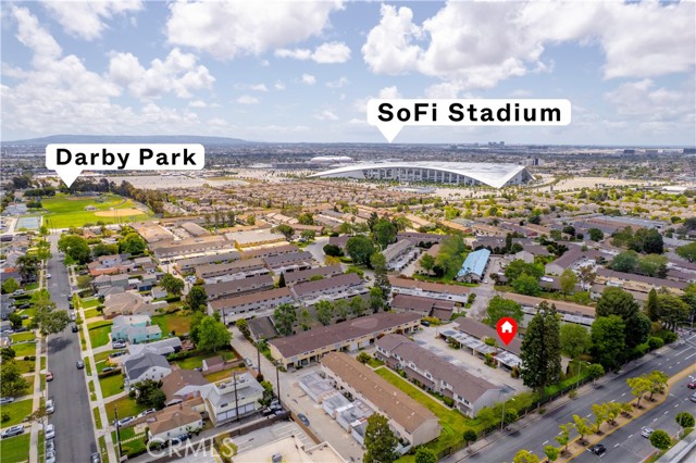 Detail Gallery Image 35 of 40 For 3500 W Manchester Bld #170,  Inglewood,  CA 90305 - 3 Beds | 3 Baths