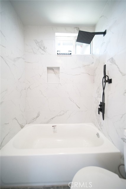 1336 W 118th Street, Los Angeles CA: https://media.crmls.org/medias/ce01ff62-6b35-45e2-b209-312764f5516f.jpg