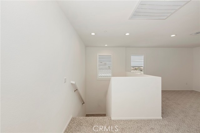 Detail Gallery Image 14 of 28 For 16546 Biola Pl, Victorville,  CA 92395 - 4 Beds | 3 Baths