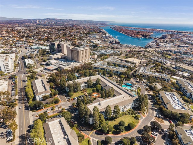 Detail Gallery Image 21 of 30 For 102 Scholz Plaza #239,  Newport Beach,  CA 92663 - 1 Beds | 1 Baths