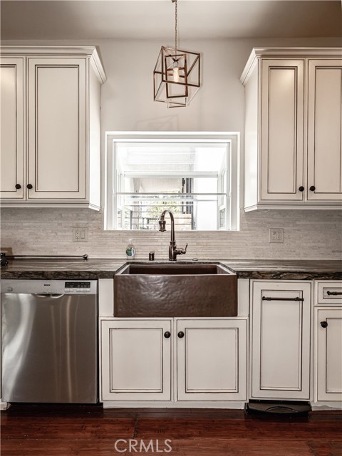 1036 Palos Verdes Boulevard, Redondo Beach CA: https://media.crmls.org/medias/ce033ac9-bf67-4561-99aa-f224e00c0228.jpg
