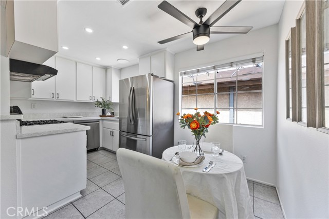 Detail Gallery Image 16 of 34 For 7315 Exeter St #12,  Paramount,  CA 90723 - 2 Beds | 2 Baths