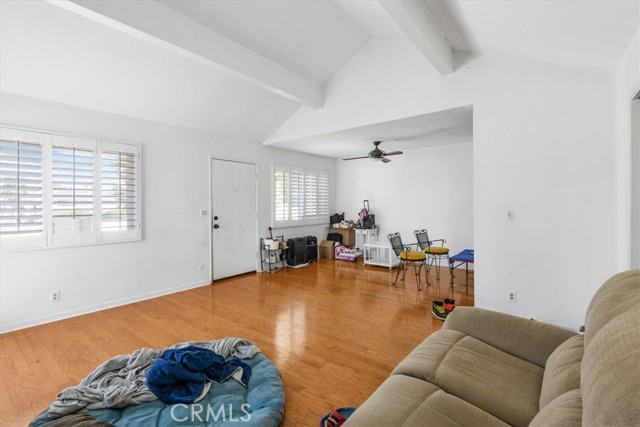 Detail Gallery Image 11 of 27 For 700 W Walnut Ave #17,  Orange,  CA 92868 - 2 Beds | 1 Baths