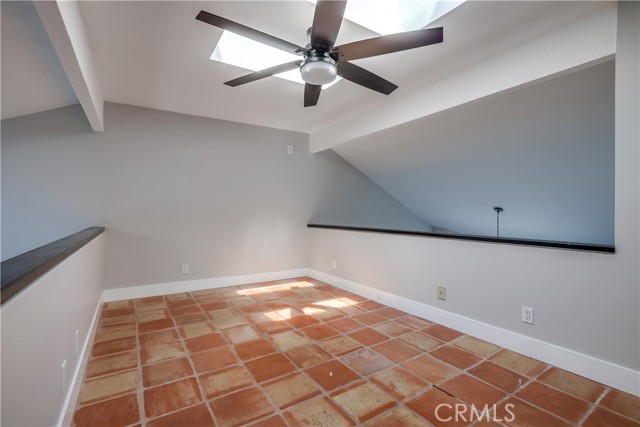 Detail Gallery Image 43 of 47 For 155 N Singingwood St #34,  Orange,  CA 92869 - 2 Beds | 2 Baths