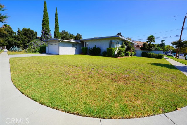 9525 Muller Street, Downey, California 90241, 4 Bedrooms Bedrooms, ,3 BathroomsBathrooms,Single Family Residence,For Sale,Muller,DW24155358