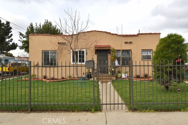 6419 Bonsallo Ave, Los Angeles, CA 90044