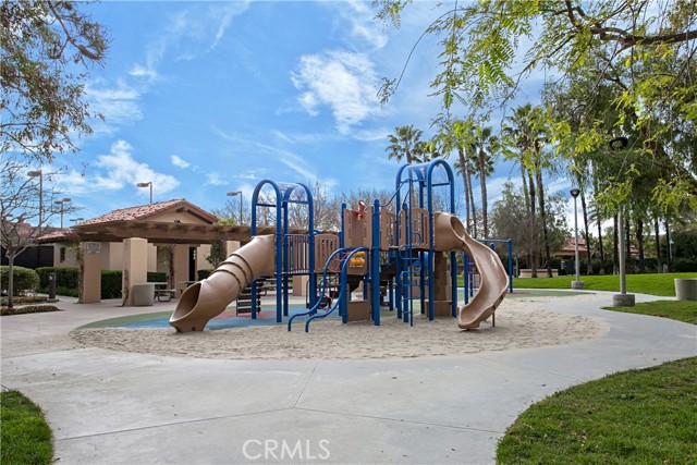 Detail Gallery Image 34 of 42 For 50 Sapphire, Irvine,  CA 92602 - 3 Beds | 2/1 Baths