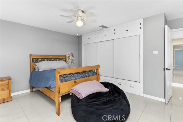 Detail Gallery Image 20 of 45 For 13447 Iroquois Rd, Apple Valley,  CA 92308 - 4 Beds | 3 Baths