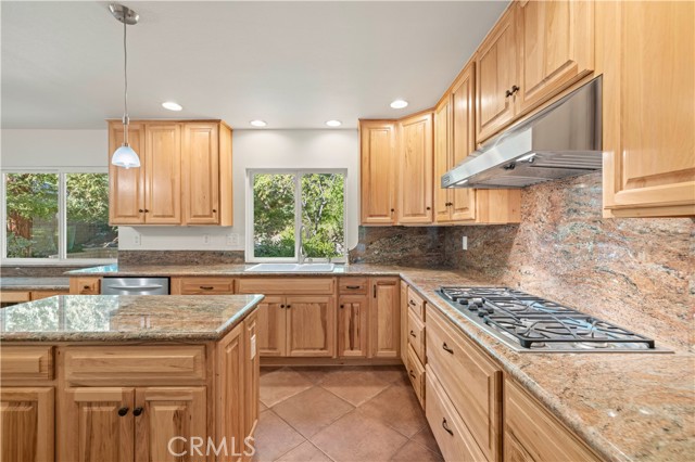 Image 6 of 48 For 24113 Clearbank Lane