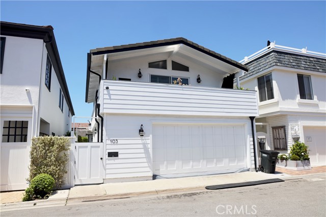 Detail Gallery Image 32 of 32 For 105 via Ravenna, Newport Beach,  CA 92663 - 4 Beds | 3/1 Baths