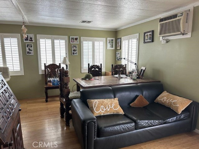 2421 sierra Highway, Rosamond CA: https://media.crmls.org/medias/ce07e92c-41ab-4371-b5b8-d331af696f4a.jpg