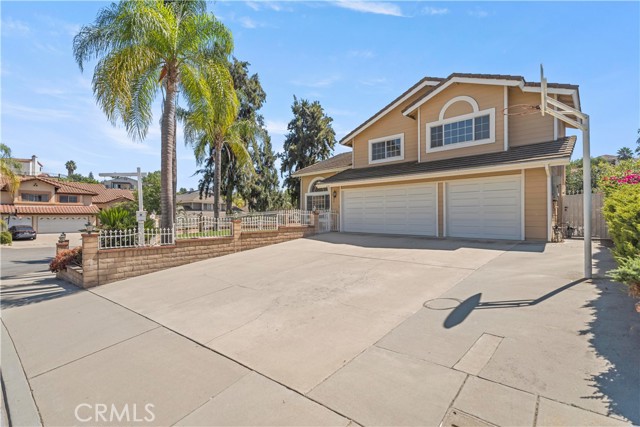 Detail Gallery Image 2 of 29 For 651 Radbury Pl, Diamond Bar,  CA 91765 - 4 Beds | 3 Baths