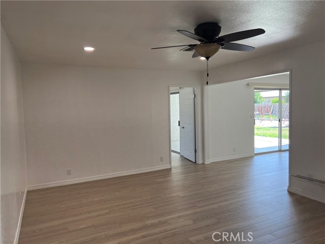 Detail Gallery Image 11 of 32 For 2425 Florence Bld, Blythe,  CA 92225 - 4 Beds | 3 Baths