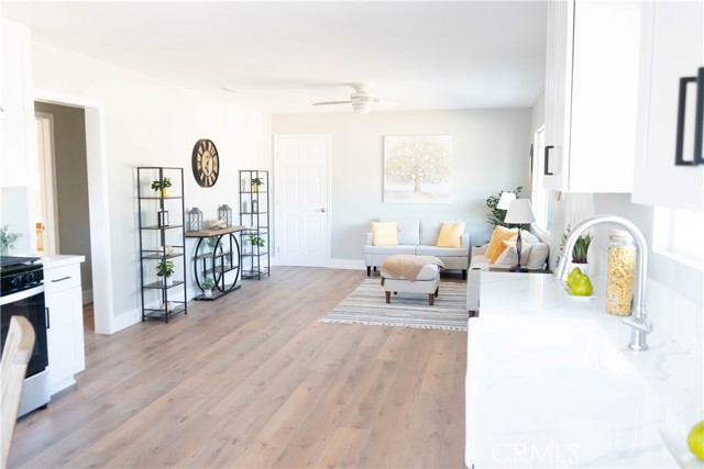 6323 Smith Avenue, Jurupa Valley CA: https://media.crmls.org/medias/ce0a2585-6e46-4a7d-b1f3-1ca5f4debb7f.jpg