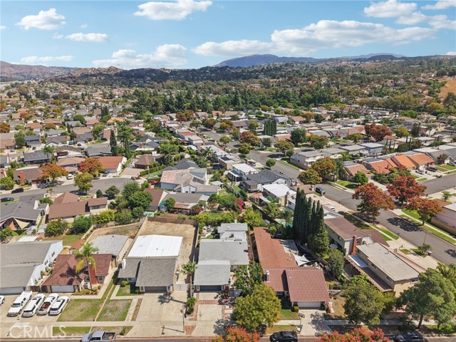 242 N Camino Arroyo, Anaheim CA: https://media.crmls.org/medias/ce0a31a2-7b2e-4546-bed1-b15b19356d34.jpg