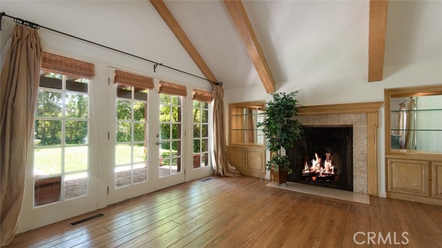 5250 Scott Robertson Road photo 6