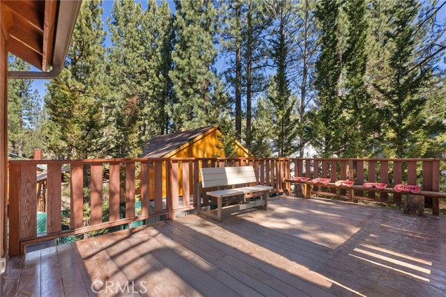 Detail Gallery Image 37 of 52 For 261 Crater Lake, Big Bear Lake,  CA 92315 - 3 Beds | 2 Baths